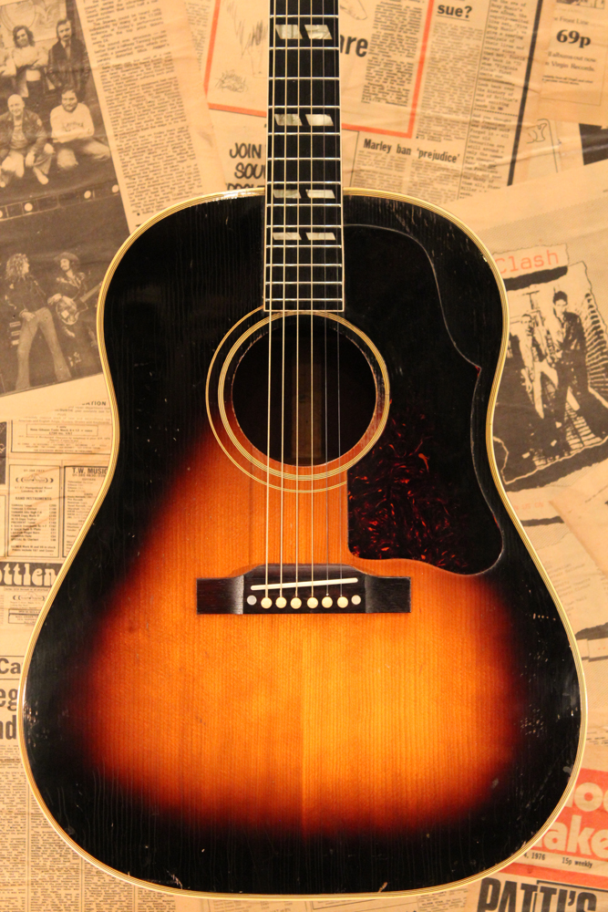 Gibson Southern jumbo サザンジャンボ Gibson Southern Jumbo |ドルフィンギターズ