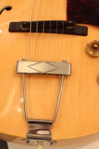 1957-ES140T-BLD
