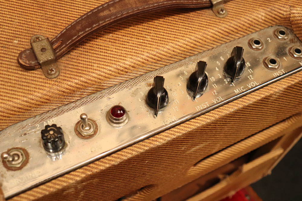 Fender 1957y[Deluxe Amp[“Narrow Panel Tweed” | GUITAR Fender 1957y[Deluxe Amp[“Narrow Panel Tweed” | GUITAR