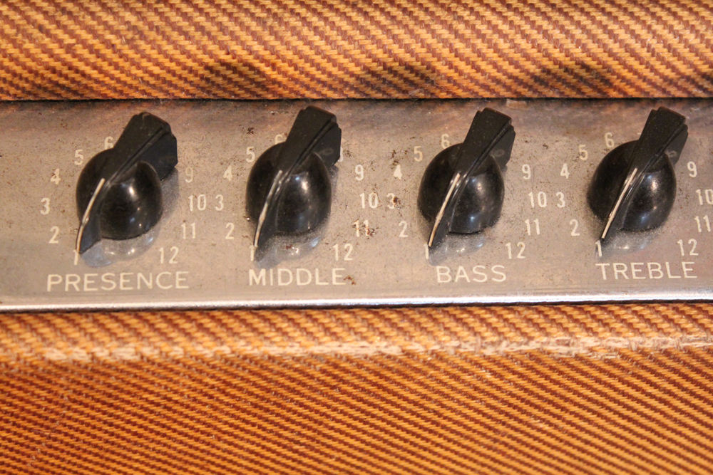 麻*様 Fender/Bassman/TVt.welve/ベースアンプ/ツイード Fender】ついに！ツイード'59 BASSMANがTONEMASTERシリーズに
