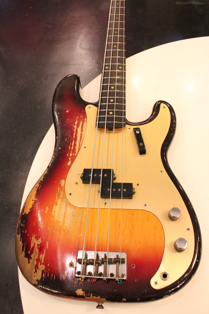 Fender 1959y Precision Bass[“Slab Finger Board”[Gold Anodized