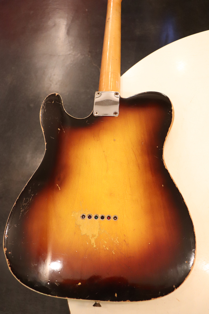 Fender 1960y[Custom Telecaster[“Slab Neck & Two-Tone Burst