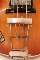 1962-Hofner-500-1-SB-CON-Lefty