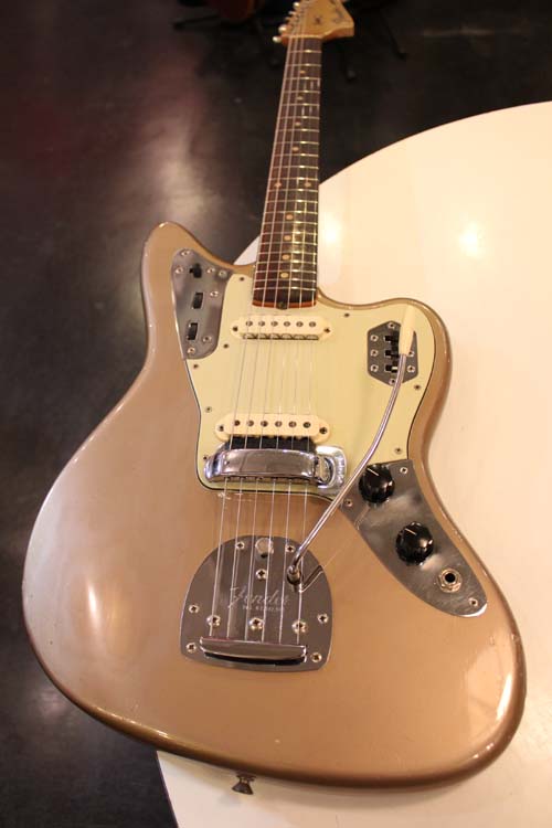 Fender 1962y[JAGUAR[“Slab Bord & Shoreline Gold” | GUITAR