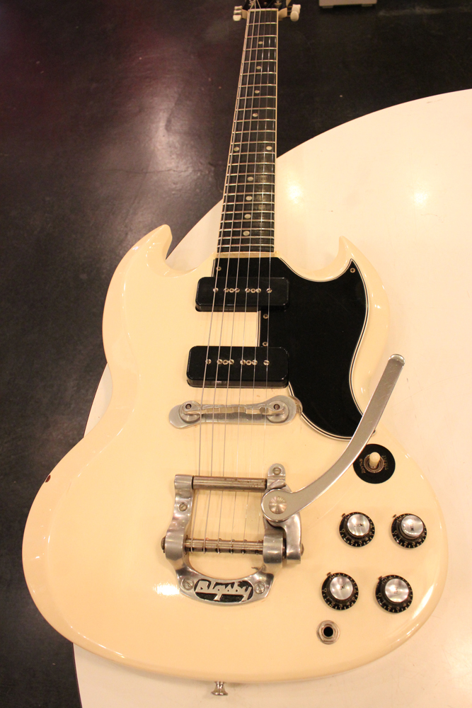 Gibson 1962y[SG Special[“Slant Bridge”[TV White Finish