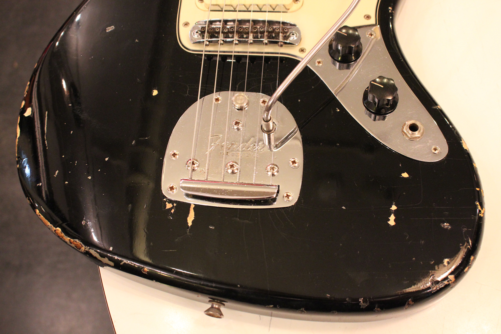 Fender 1963y[JAGUAR “BLACK”[Mint Guard | GUITAR TRADERS TOKYO