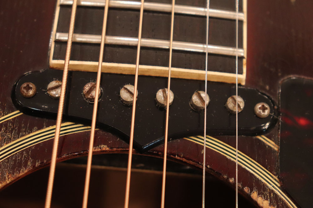 Gibson 1964y[J-160E[“Double Rosetta Rings” | GUITAR TRADERS