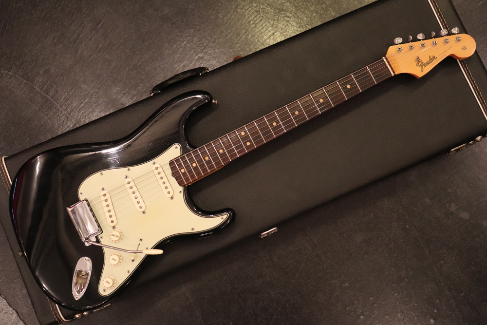Fender 1964y[Stratocaster[“Original Black Finish with Near Mint