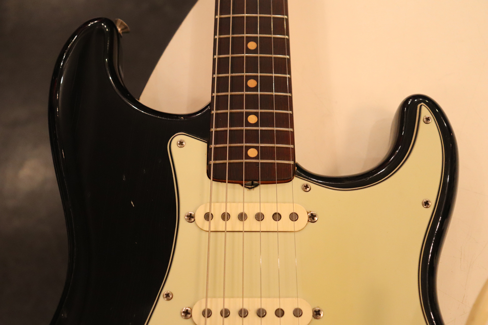 RDR ストラトキャスター フレイム杢目 ブラック Early'54 Sunburst/Maple neck VG-2240｜ビンテージフェンダー