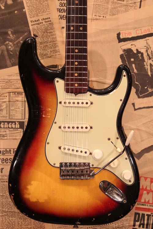 Fender 1963/4y[Stratocaster[“Huge Neck ! “ | GUITAR TRADERS
