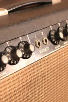 1965-Deluxe-Amp-BLK2