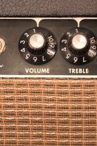 1965-Deluxe-Amp-BLK2