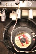 1965-Deluxe-Amp-BLK2