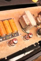 1965-Deluxe-Amp-BLK2