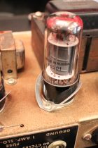 1965-Deluxe-Amp-BLK2