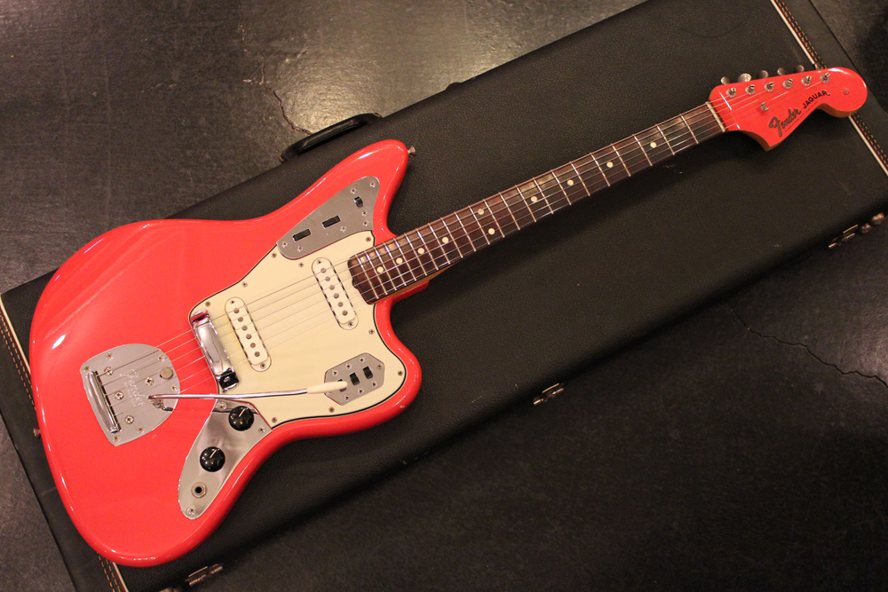 Fender jaguar フィエスタレッド Fender Jaguar Re-finished Fiesta Red ジャガー リフィニッシュ
