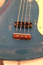 1965-Mosrite-VenturesBass-IB