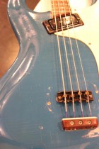 1965-Mosrite-VenturesBass-IB