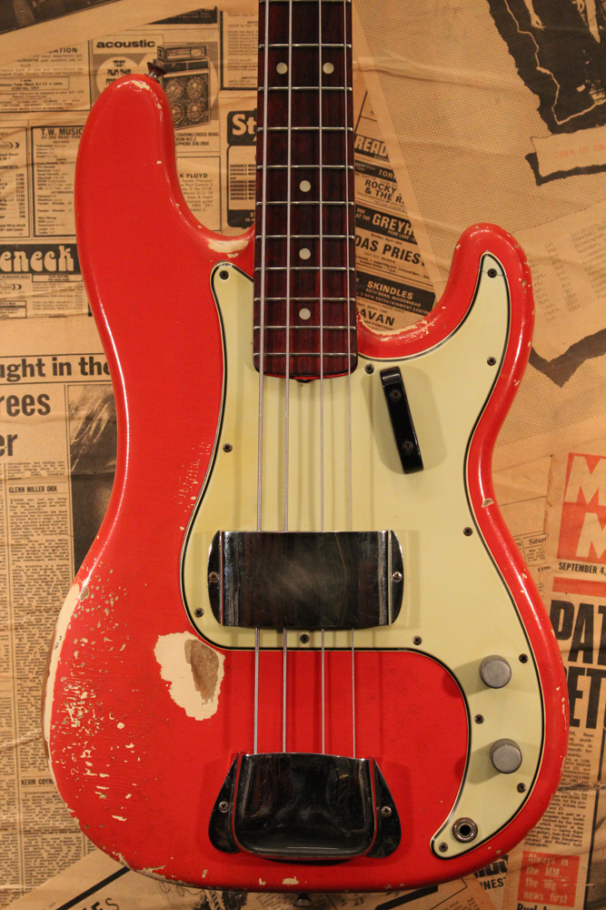 Fender 1965y[Precision Bass[“Fiesta Red” Green Guard | GUITAR