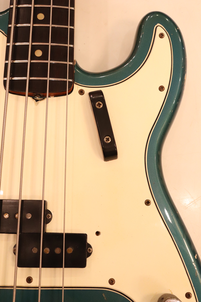 ベース Fender PRECISINO BASS Fender 1965y[Precision Bass[“Lake Placid Blue” | GUITAR