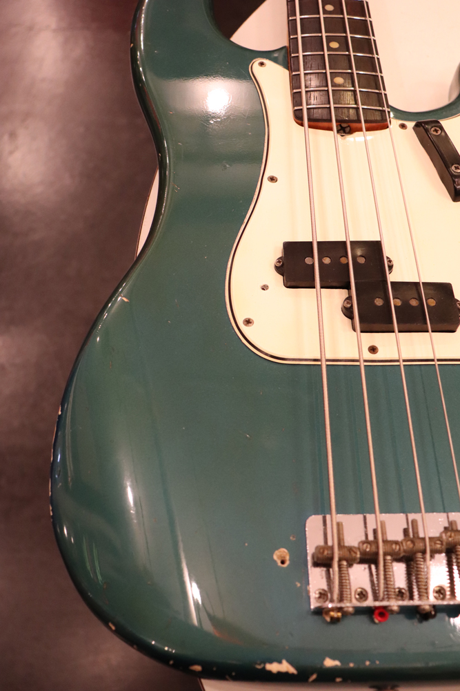 Fender 1965y[Precision Bass[“Lake Placid Blue” | GUITAR TRADERS TOKYO