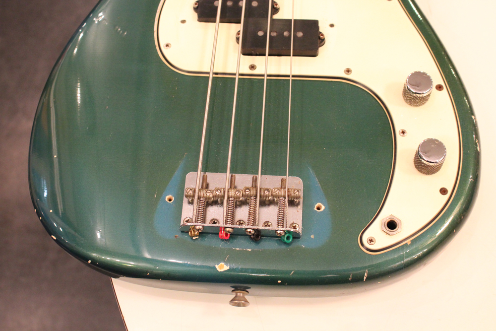 Fender 1965y[Precision Bass[“Lake Placid Blue” | GUITAR