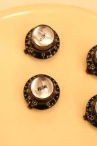 1965-SG-STD-WHT-TG0091