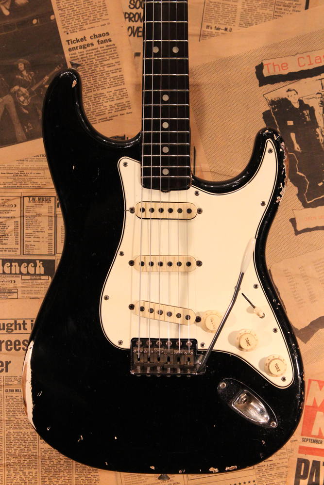 Fender 1965y[Stratocaster[“Original Black” | GUITAR TRADERS TOKYO