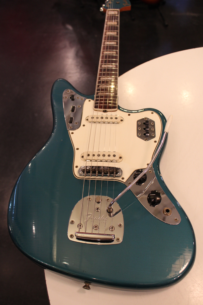 Fender 1966y[JAGUAR[“Lake Placid Blue” | GUITAR TRADERS TOKYO