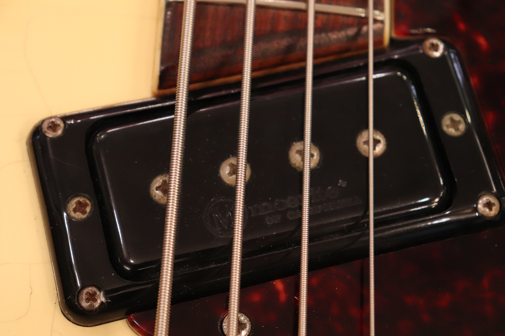 Mosrite 1966y[THE VENTURES BASS[“Pearl White” | GUITAR