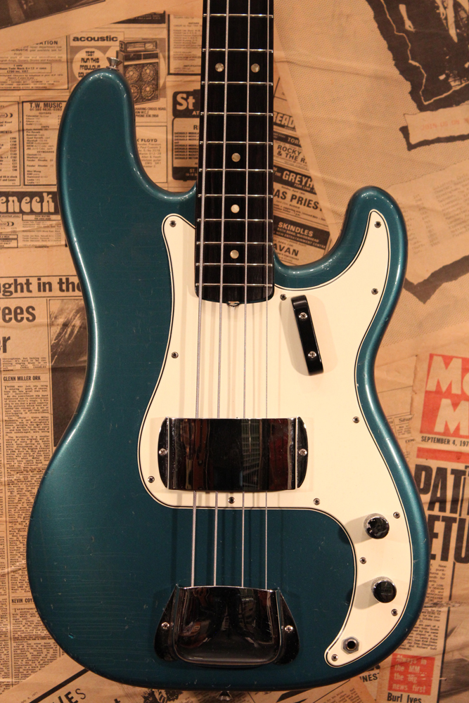 Fender 1966y[Precision Bass[“Original Lake Placid Blue” | GUITAR