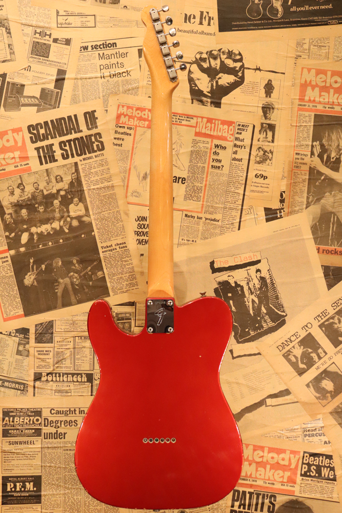 Crews テレキャスター　ギグバッグ付 キャンディアップルレッド 完売しました【アウトレット】Fender Player Telecaster Maple neck