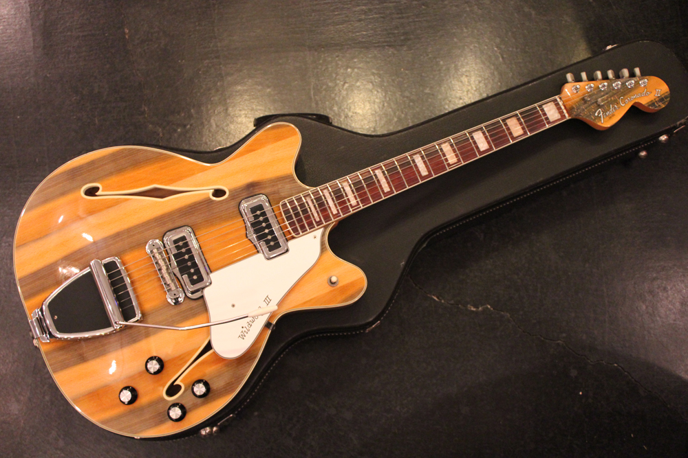 Fender 1967y[Coronado II[“Wild Wood III”[Mint Condition | GUITAR