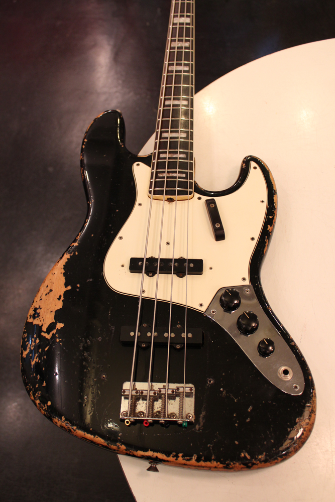 Fender 1968y[Jazz Bass[“Original Black” | GUITAR TRADERS TOKYO