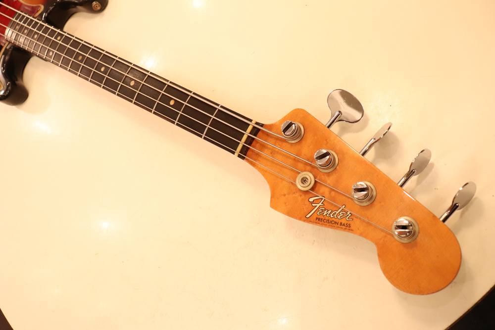 Fender Precision Bass ラッカーフィニッシュ Fender 1968y[Precision Bass[“Nitro Lacquer Finish” | GUITAR