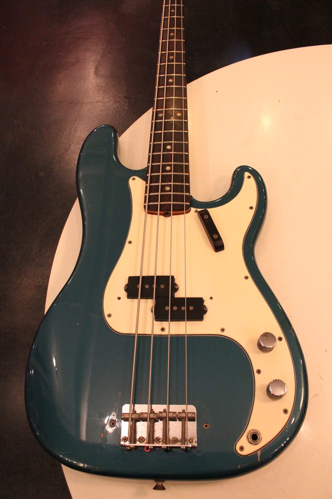 fender PB 69年製 Fender 1969y[Precision Bass[“Lake Placid Blue” | GUITAR