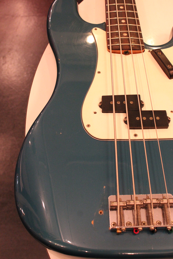 Fender 1969y[Precision Bass[“Lake Placid Blue” | GUITAR