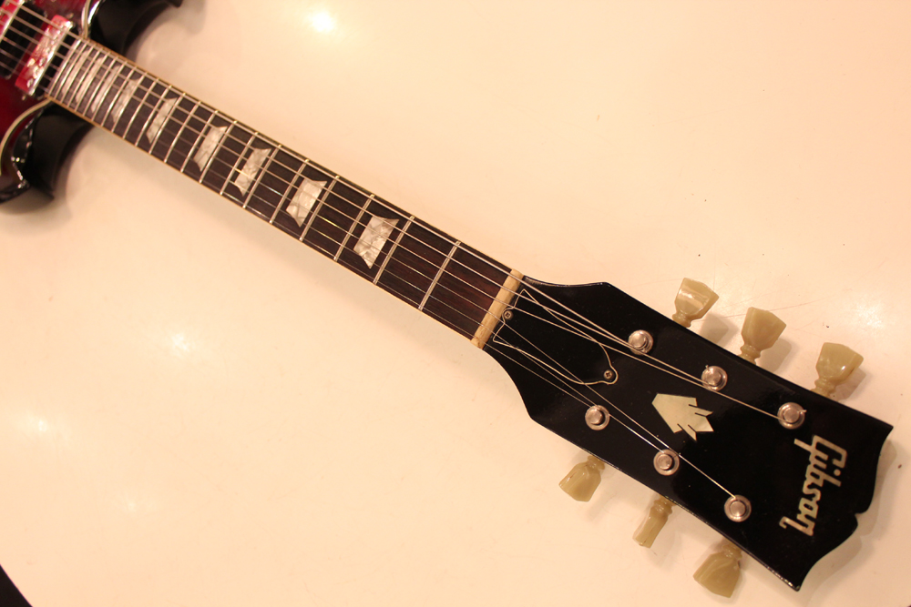 ヴィンテージSG エレキギター SG エレキギター vintage white - メルカリ