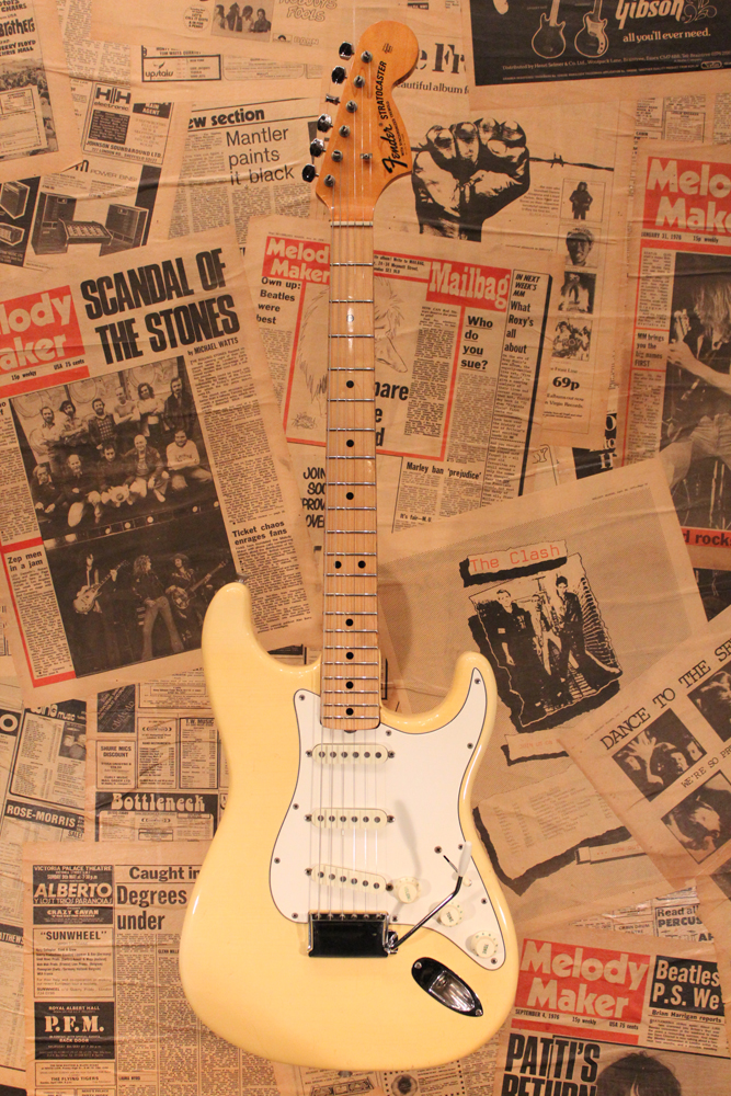 Fender 1970/71[Stratocaster[“Olympic White”[with Maple Cap