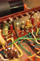 1974-SOUNDSITY-120R-BK