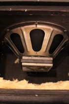 1975-Ampeg-B15N-BK