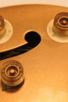 1975-LP-Sig-GT