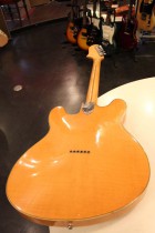 1976-STARCASTER-NAT