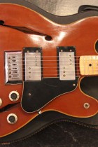 1976-STARCASTER-WN2