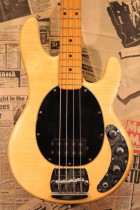 1977-MusicMan-StingRay-WH