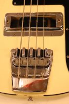 1978-Rickenbacker-4001-WH