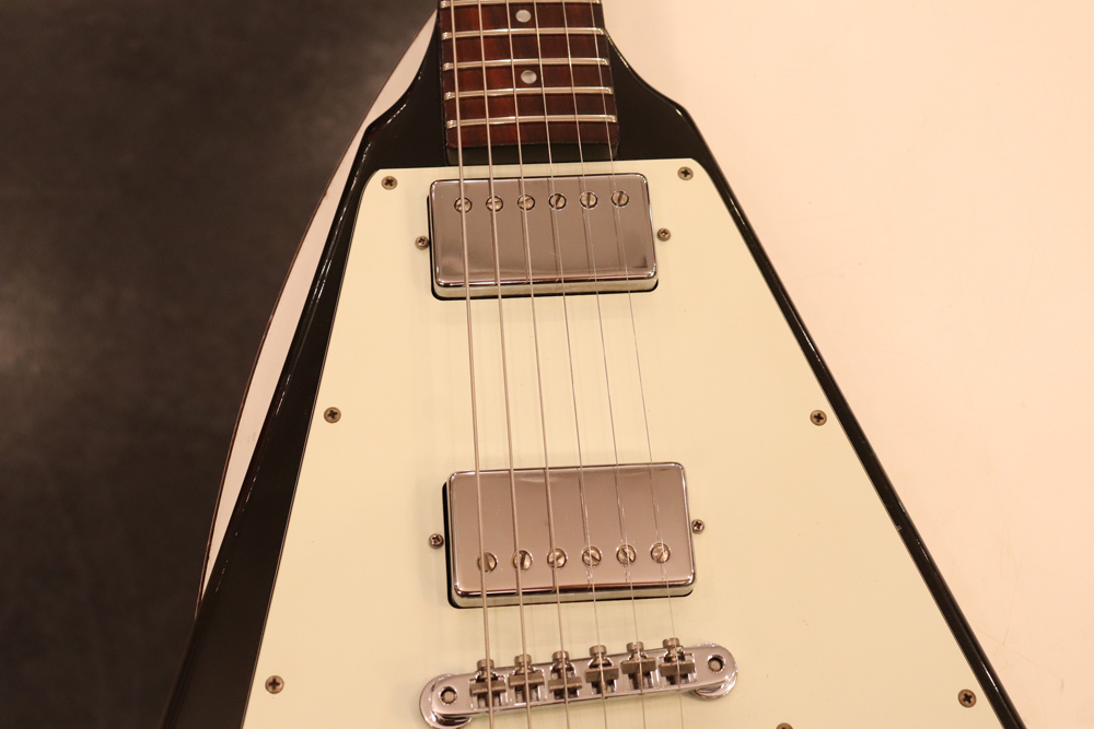 Gibson 1979y[Flying V[“Silver Burst”[Mint Condition | GUITAR