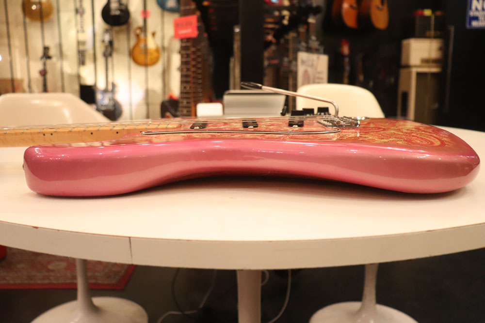 Fender 1979y[Stratocaster[“Original Pink Paisley” | GUITAR