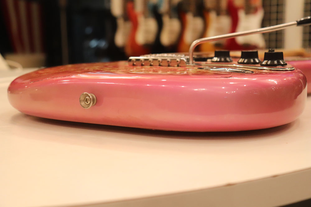 Fender 1979y[Stratocaster[“Original Pink Paisley” | GUITAR