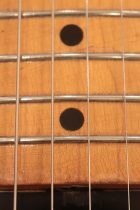 1953-TL-51ESQNeck-BLD-TF0274